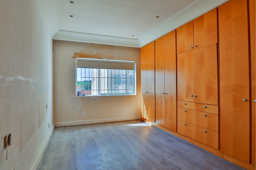 To Let 1 Bedroom Property for Rent in Mouille Point Western Cape